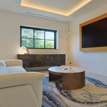 Isolla Bella Villa